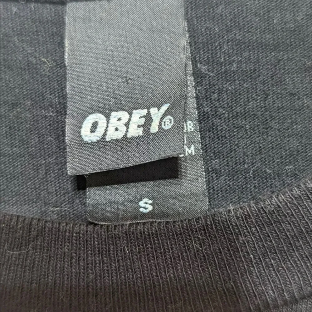 Black Graphic T-Shirt - Picture 4 of 4